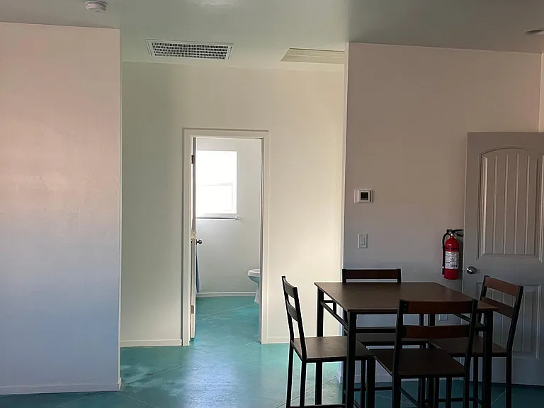 167 N 225 W — Photo 12
