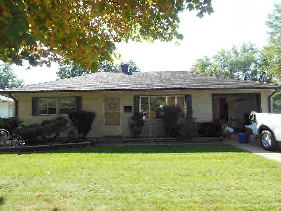 1st image of 506 W Roselawn St