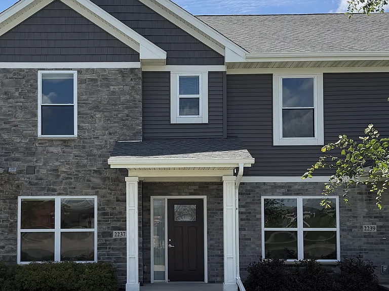 2237 Saint Andrews Dr — Photo 18