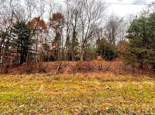 22 Valleyview Ct, Howard, OH 43028