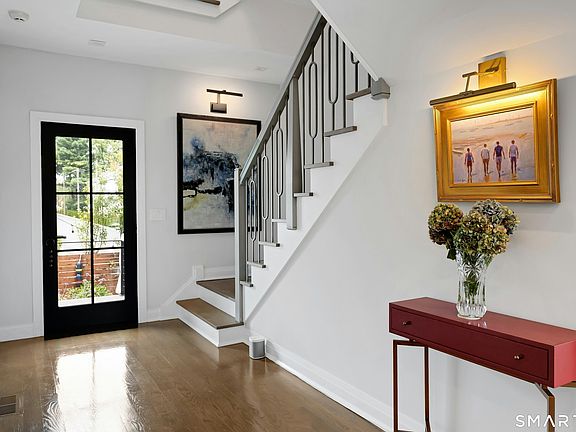5th image of 891 Oldfield Road