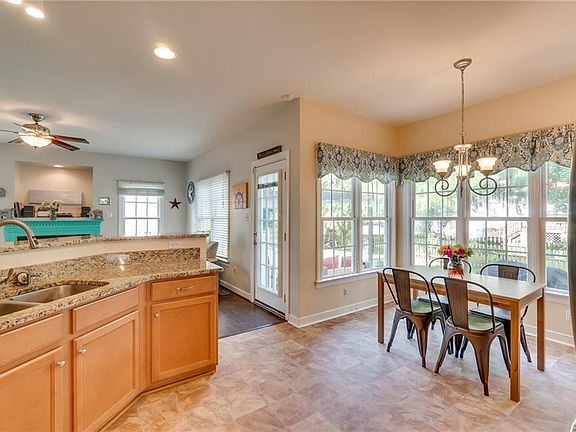 5th image of 9031 Haversack Ln