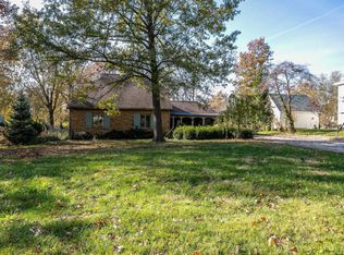 411 Clark Ave, Kirkwood, MO 63122