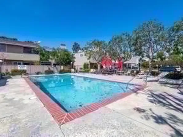 9936 Sepulveda Blvd APT 3, Mission Hills, CA 91345