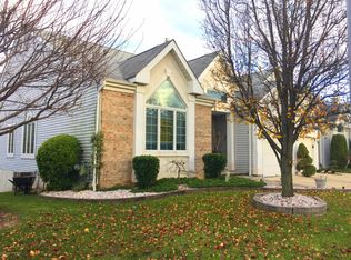 27 Ardsleigh Pl, Monroe, NJ 08831