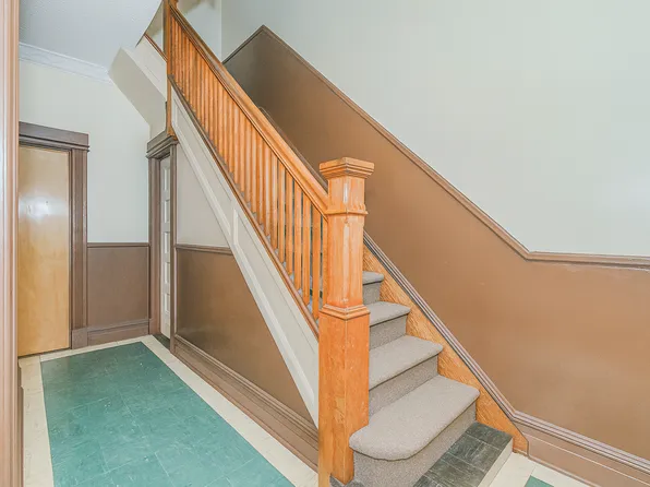 438 73rd Street image 9 of 34