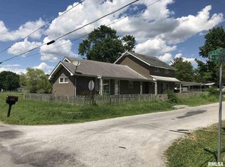 302 Illinois St, West Frankfort, IL 62896