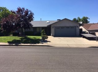 300 Springer Dr, Redding, CA 96003