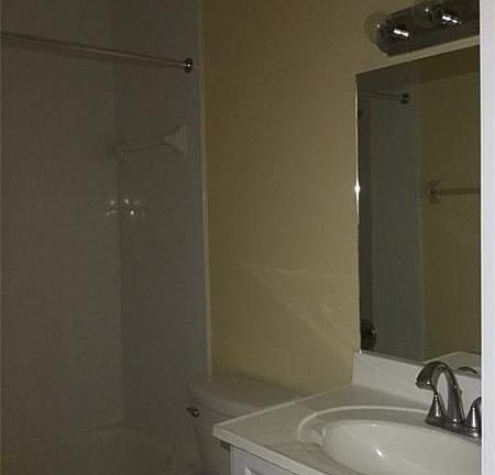 2nd image of 229 Commercial Blvd APT 1