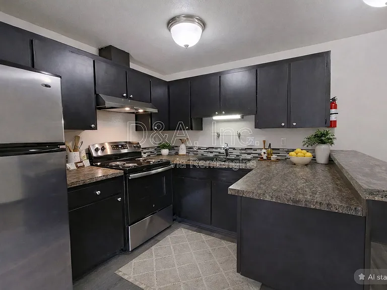 1961 NW Grant Ave #1 — Photo 4