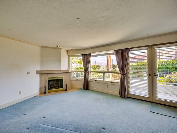 4th image of 1099 1st St Unit 106
