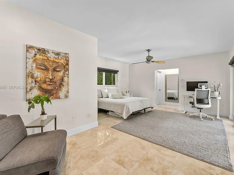 611 Santurce Ave — Photo 17