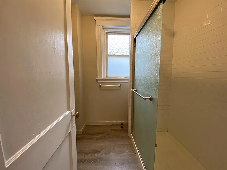 6 Craigie Cir #4 — Photo 5