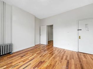 402 Nostrand Ave APT 2L, Brooklyn, NY 11216