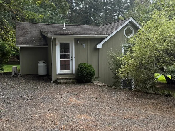 41 Topstone Rd #2, Ridgefield, CT 06877
