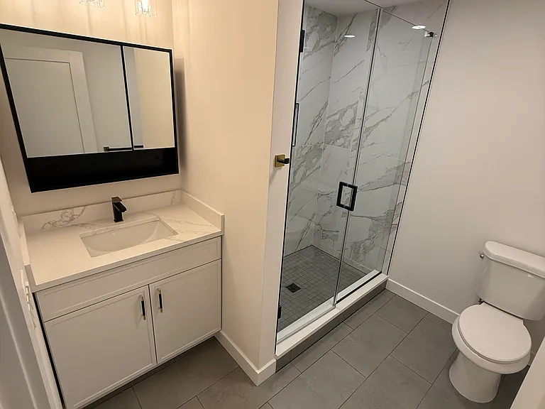 820 W Elizabeth Ave #C — Photo 7