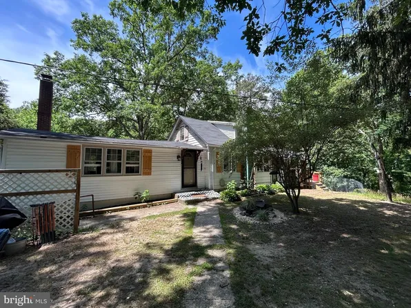 5 Sara Run Ln, Bridgeton, NJ 08302