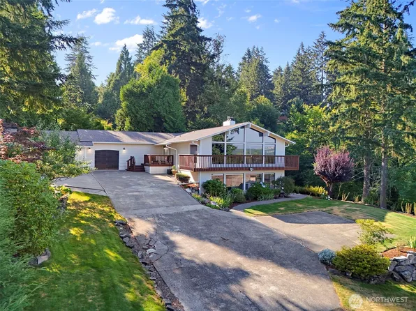 13807 Military Road E, Puyallup, WA 98374