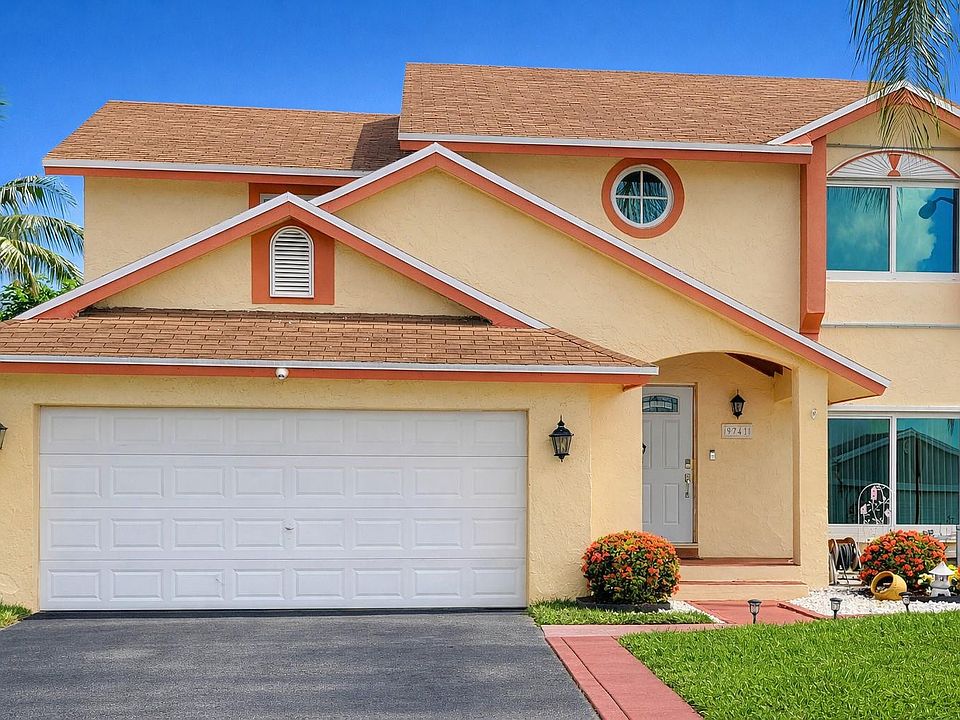 9741 SW 9th Court, Pembroke Pines, FL 33025 | Zillow