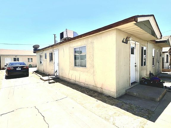 3rd image of 2509 E WILLETTA Street