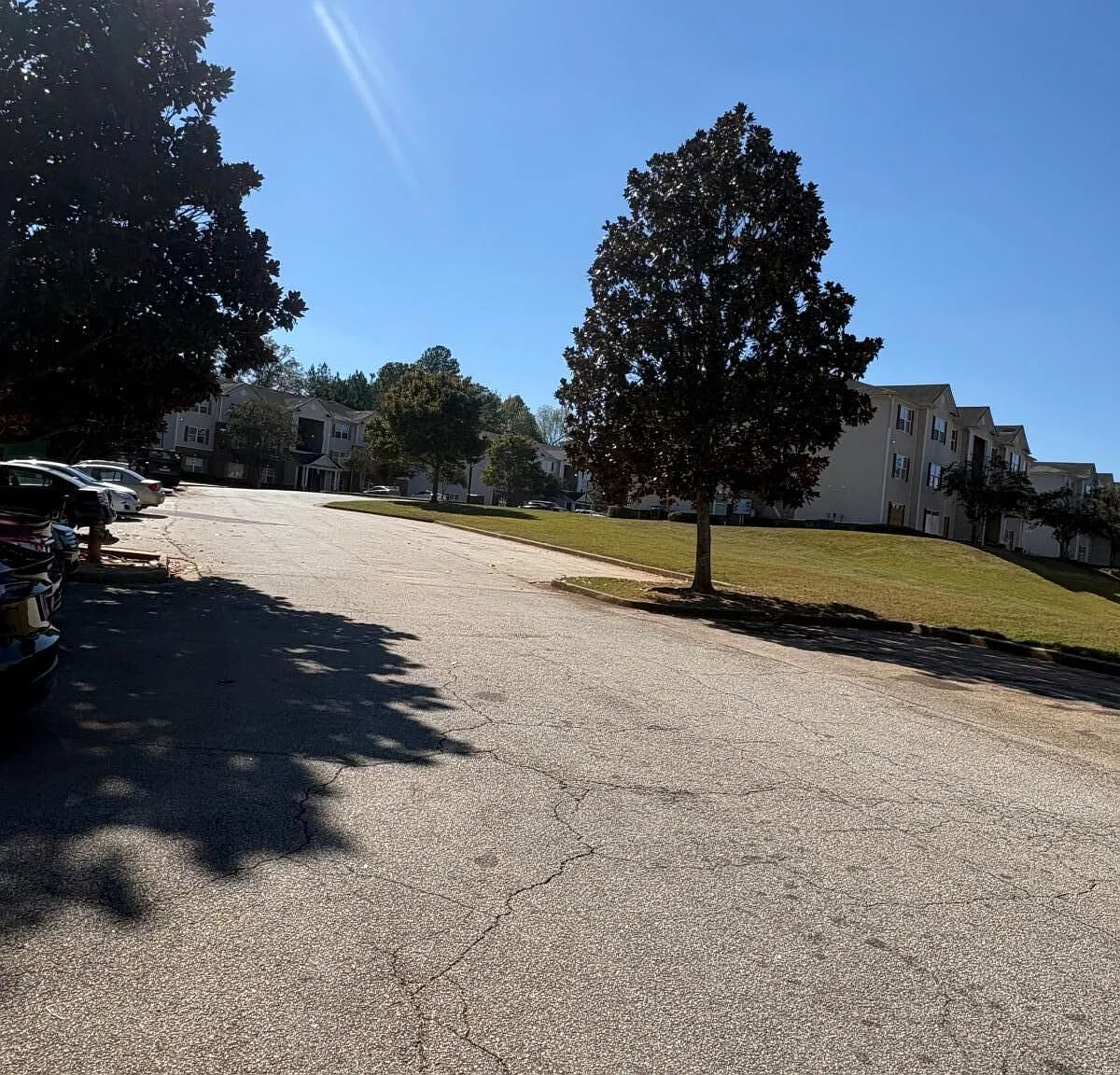 3 bed, 2.0 bath, 1292 sqft, $1,500 — Photo 2