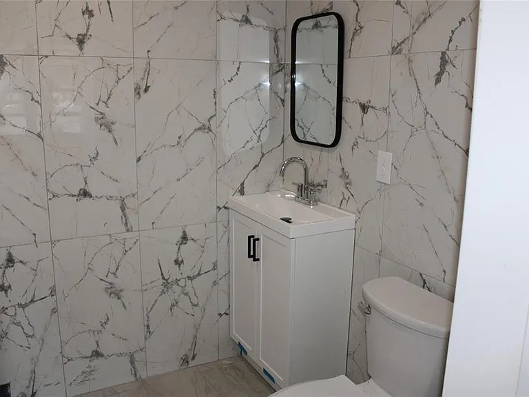 1523 S Fredrica Ave — Photo 4