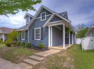9829 Concord Dr, Aubrey, TX 76227