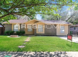 1500 E Tucker Blvd, Arlington, TX 76010