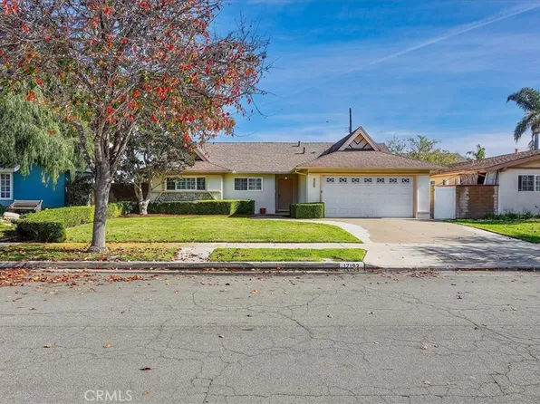 17192 Treehaven Ln, Huntington Beach, CA 92647