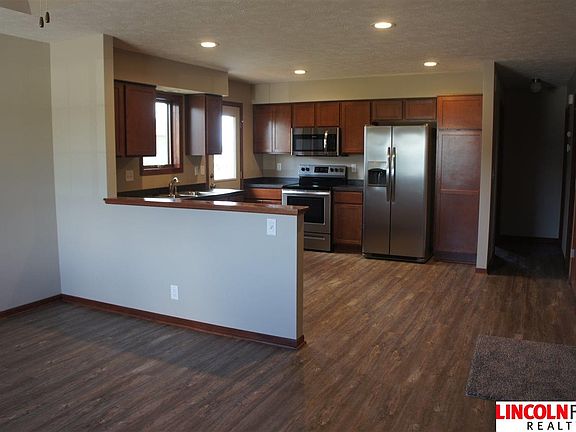 2nd image of 2838 W Washington St