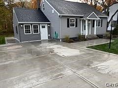 3rd image of 5986 Smith Rd