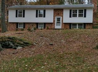 94 Black Cub Run Ln, Harpers Ferry, WV 25425