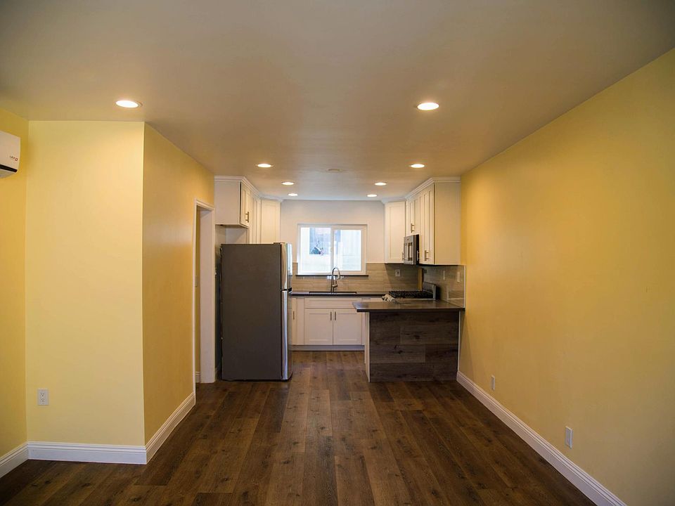 1st image of 1928 W 25th St APT 5