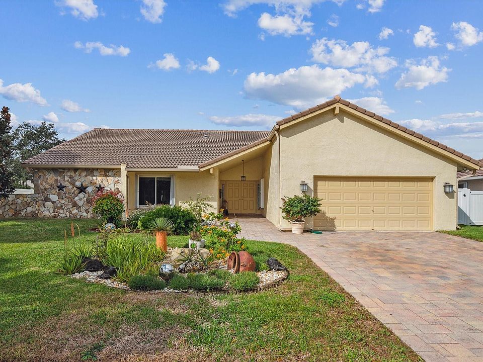 1st image of 1067 NW 96th Avenue