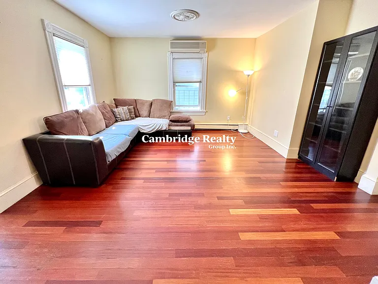 32 Fairmont Ave #2T — Photo 25
