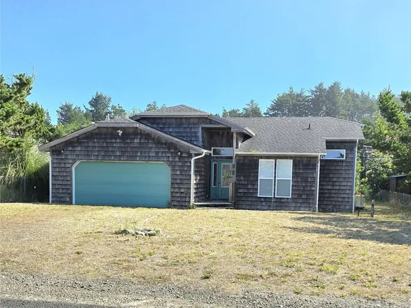 30100 H Street, Ocean Park, WA 98640