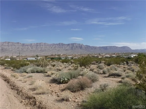 250 E Ashley Dr, Meadview, AZ 86444