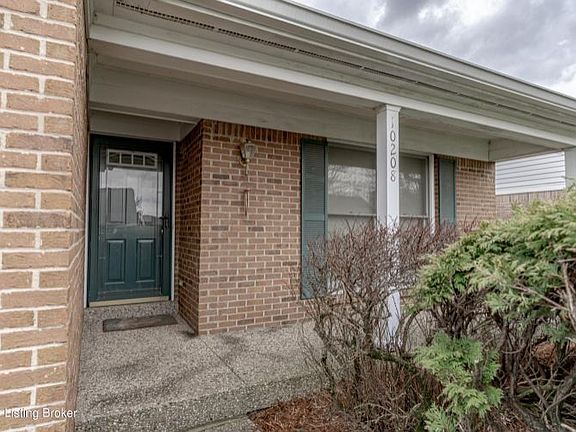 2nd image of 10208 Davinhurst Ct