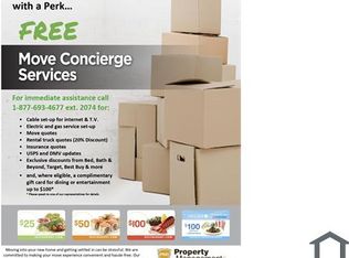 423 N 39th St #6, Milwaukee, WI 53208