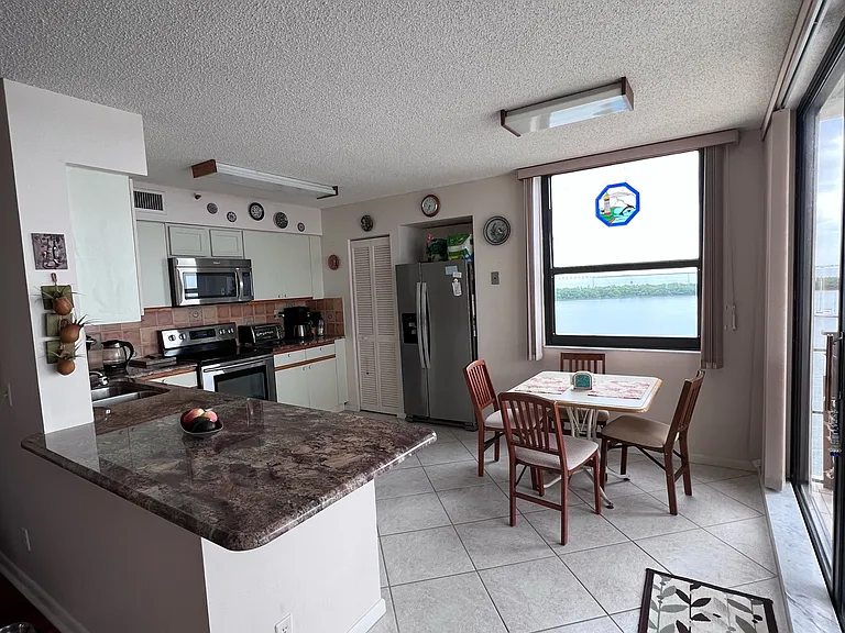 6291 Bahia Del Mar Cir #804 — Photo 19