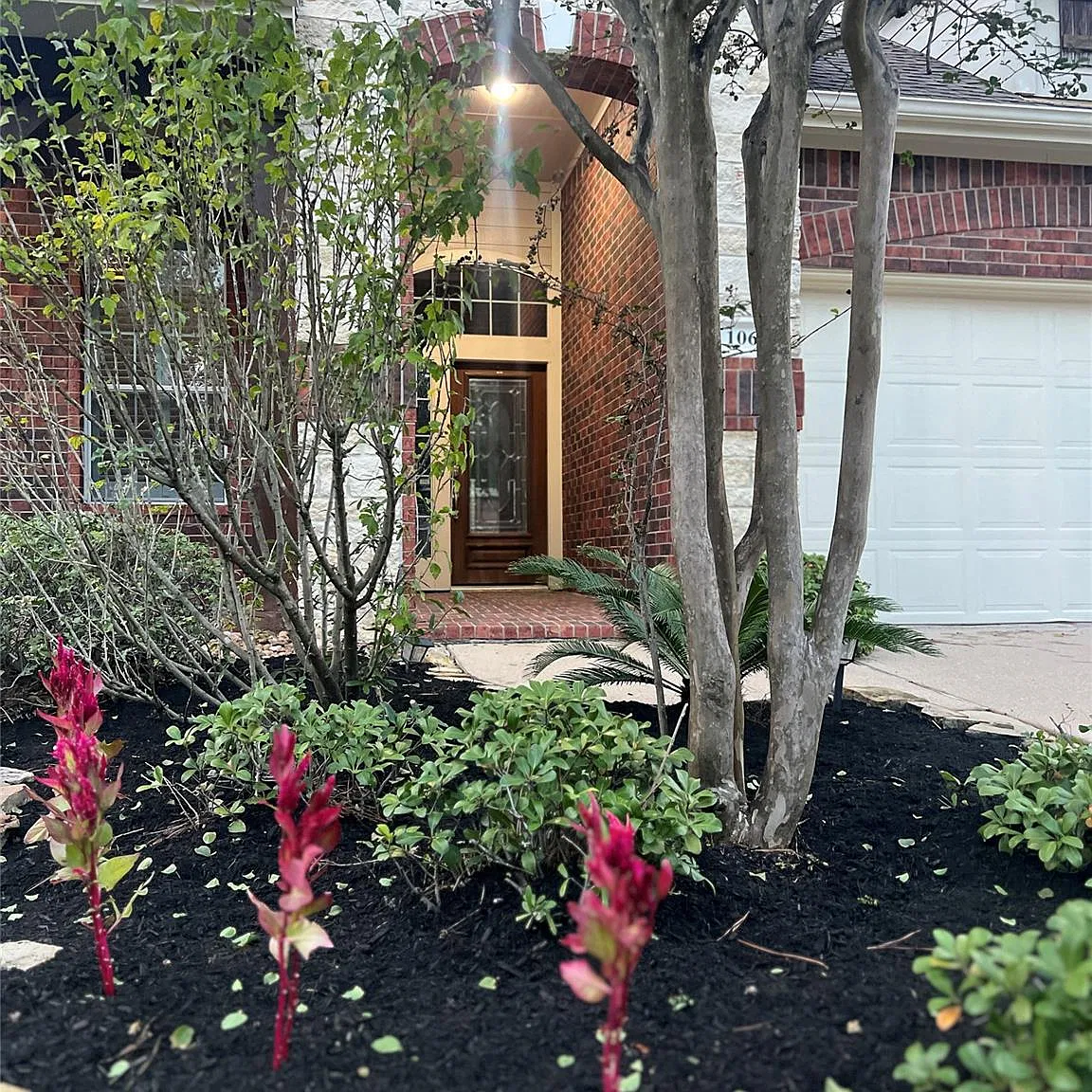 4 bed, 3.5 bath, 3307 sqft, $4,700 — Photo 3