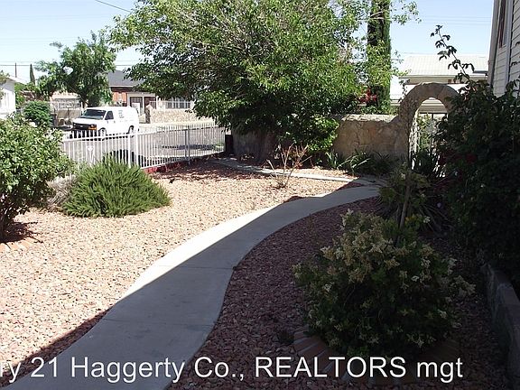 4th image of 3330 Bisbee Ave