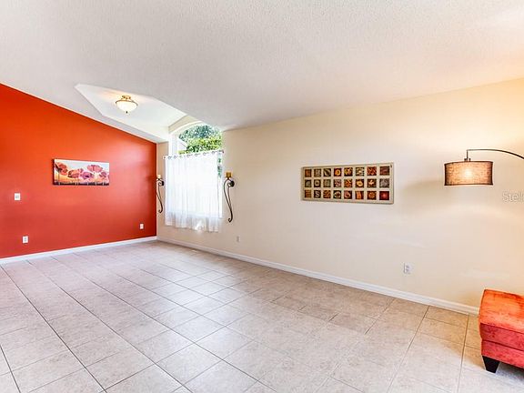 2nd image of 643 Blenheim Loop