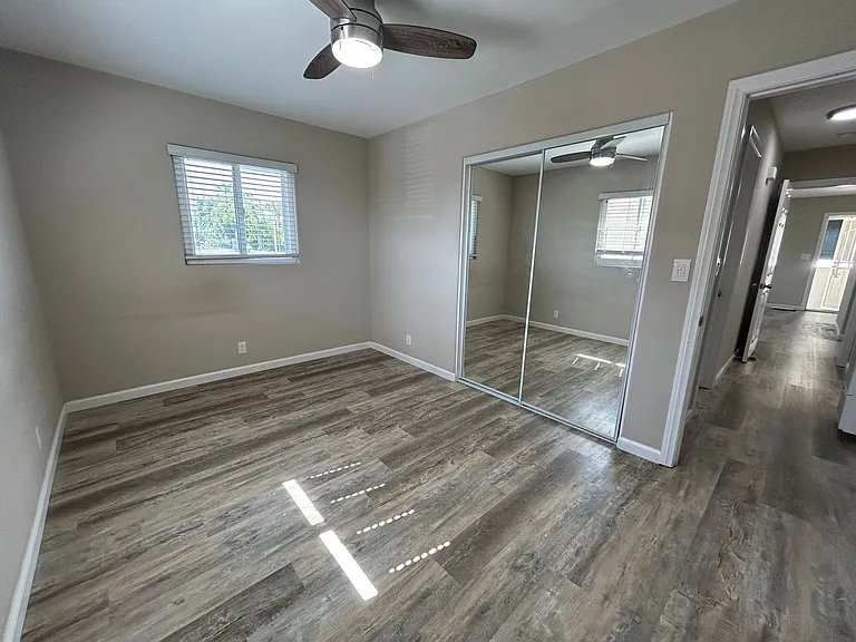 1149-1155 Felspar Street — Photo 29