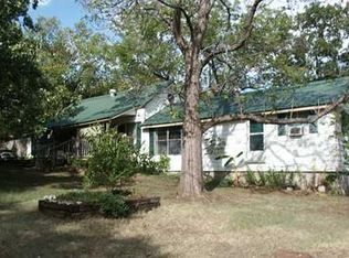 180 S Stone Bridge Rd, Fayetteville, AR 72701