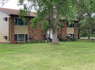 610 7th St W #2, Park Rapids, MN 56470