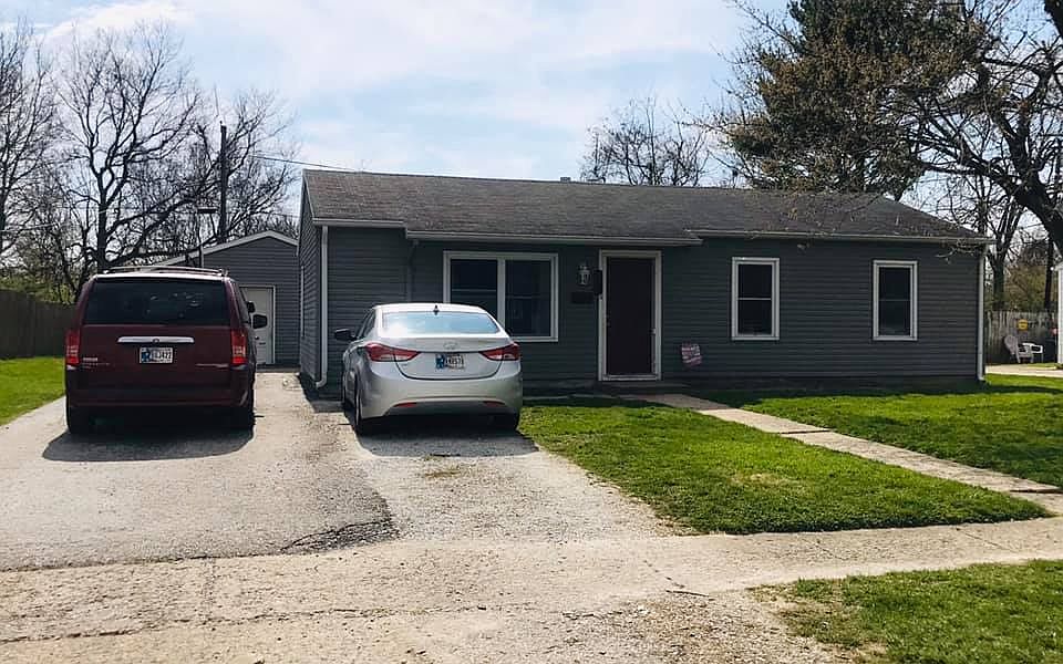 1st image of 713 Eberhart Dr