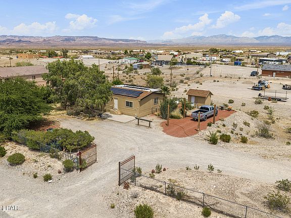 3rd image of 7680 N Sky View Dr
