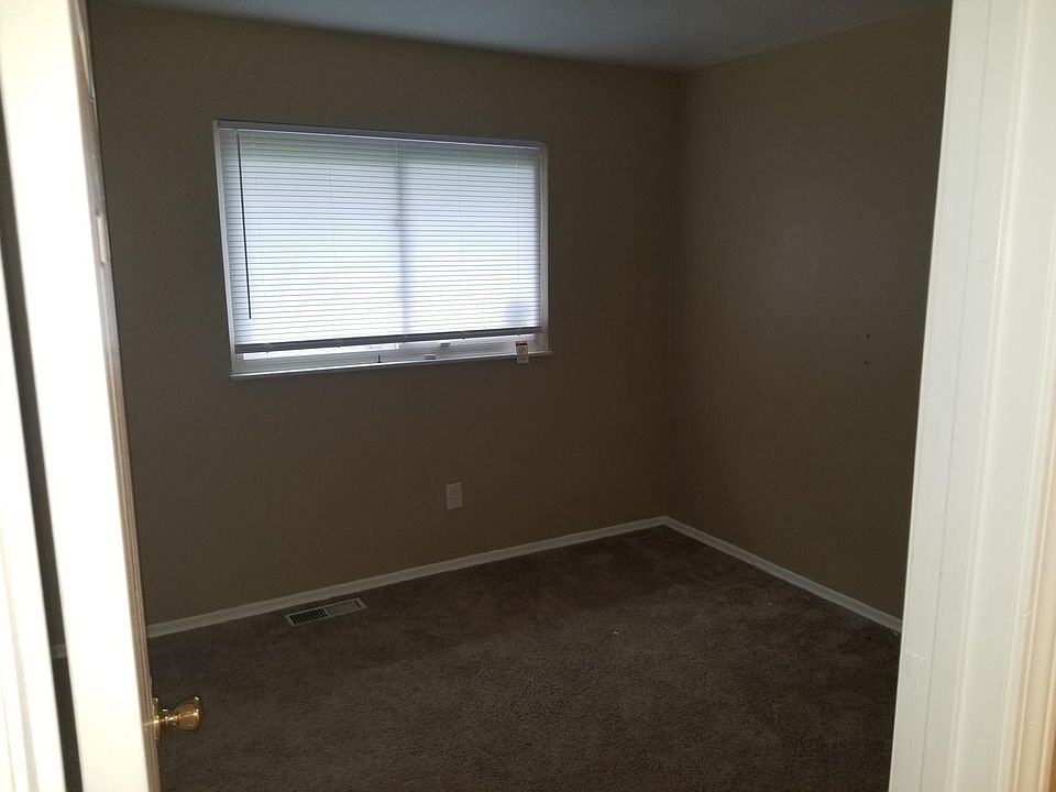 1144 Ransome Ct, Florissant, MO 63031 Zillow