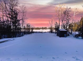 6360 Wayfaring Ln, Oconto, WI 54153